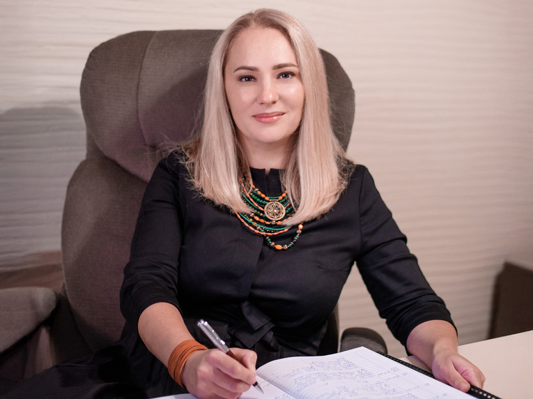 Нотариус - Демчук Людмила Васильевна